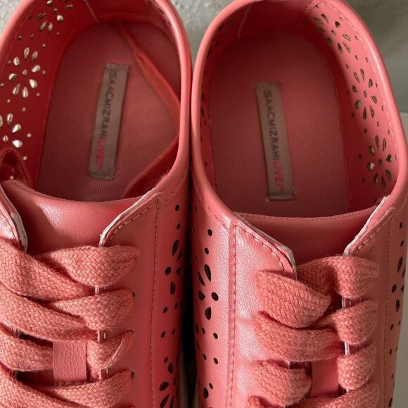 NIB Isaac Mizrahi Live Pink Perforated Tamara Sneakers Sizes 6, 8.5, and 9M - Picture 6 of 11